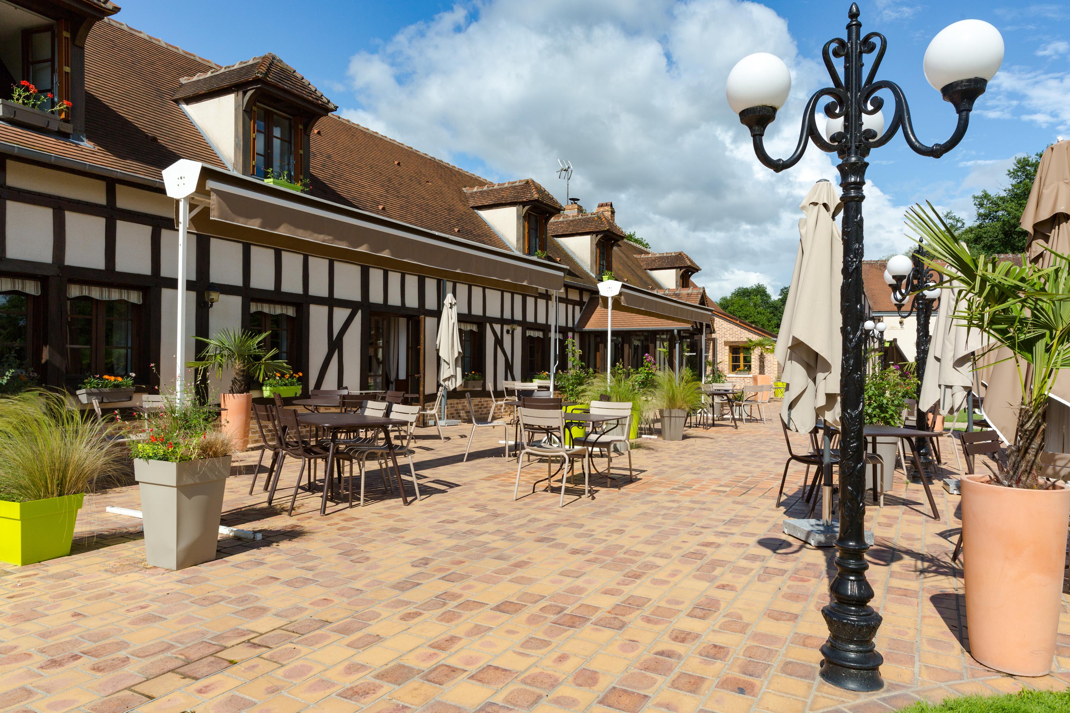 L'Oree Des Chenes, The Originals Relais La Ferte-Saint-Aubin Ngoại thất bức ảnh
