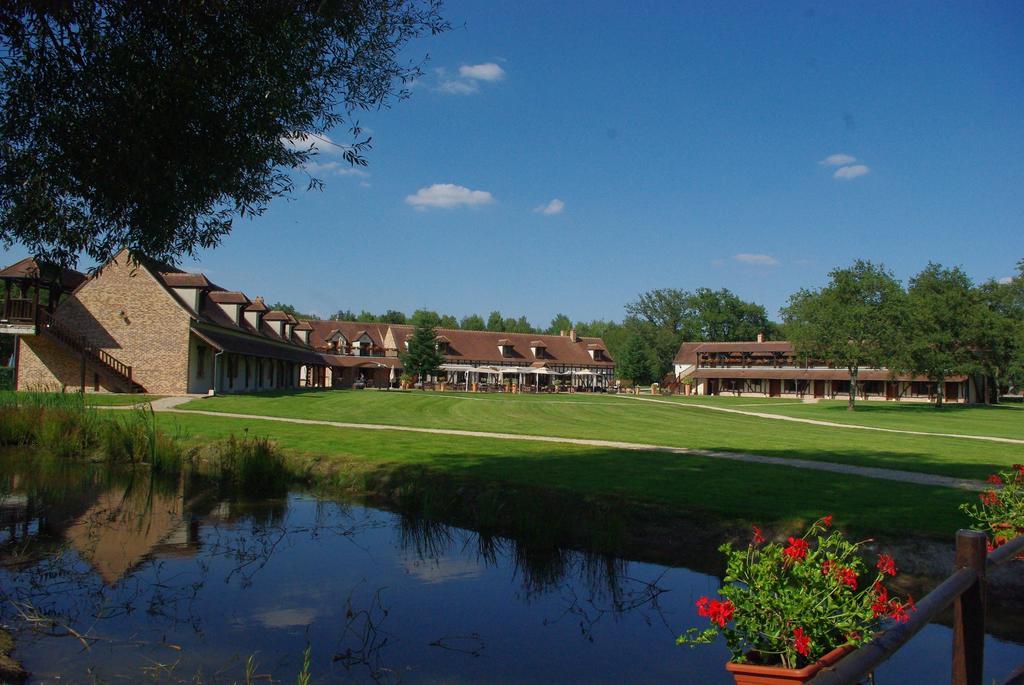 L'Oree Des Chenes, The Originals Relais La Ferte-Saint-Aubin Ngoại thất bức ảnh